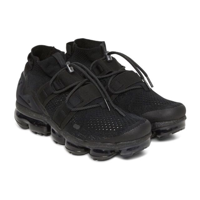 Triple black clearance utility vapormax