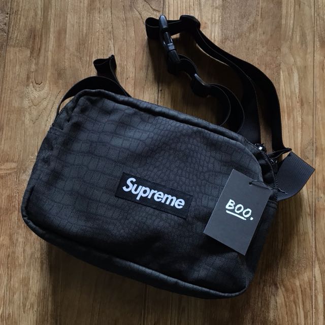 supreme backpack ss13