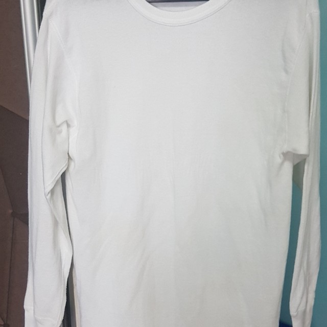T Shirt Lengan Panjang On Carousell