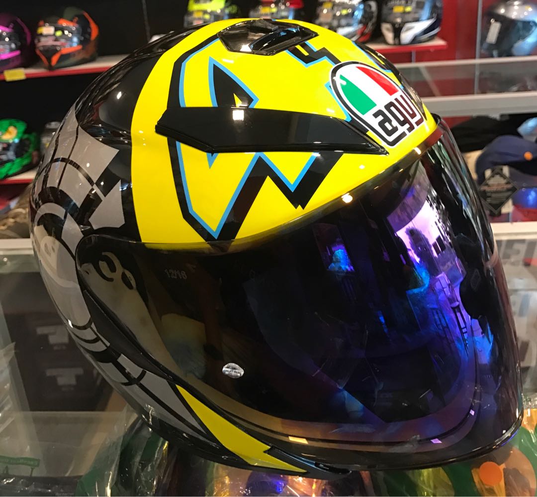 15+ Trend Terbaru Icon Stiker Helm Rossi 2017 Arai ...