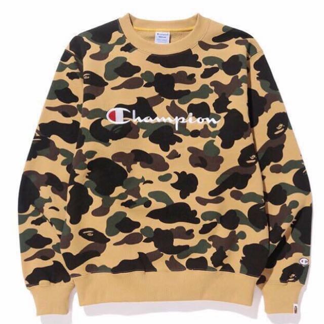 BNWT bape x champion crewneck yellow camo S size