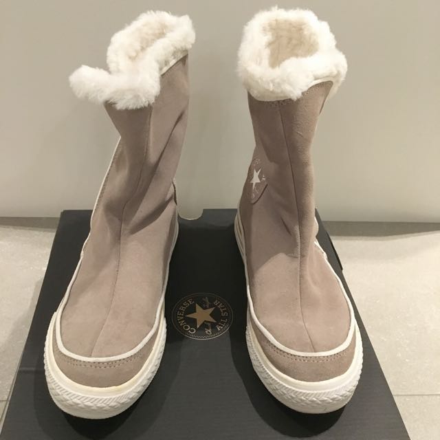 converse boots with fur