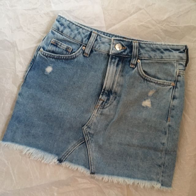 h&m denim mini skirt
