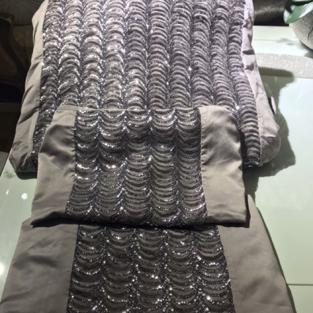 KYLIE MINOGUE BEDDING SET OF 3 1 SUPER KING DUVET & 2 CASES, Furniture