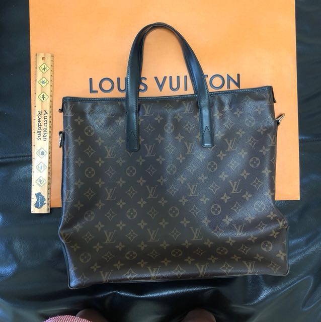 large lv tote bag