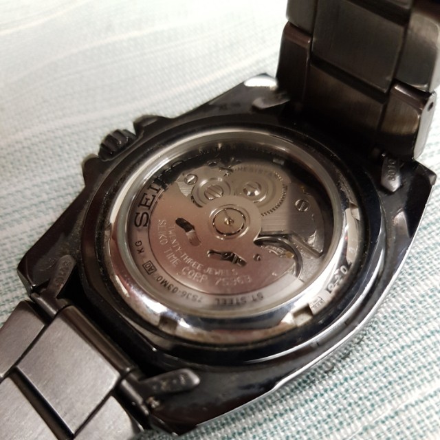 Seiko Sport 5 stainless steel Movement 7S36B Mobile Phones