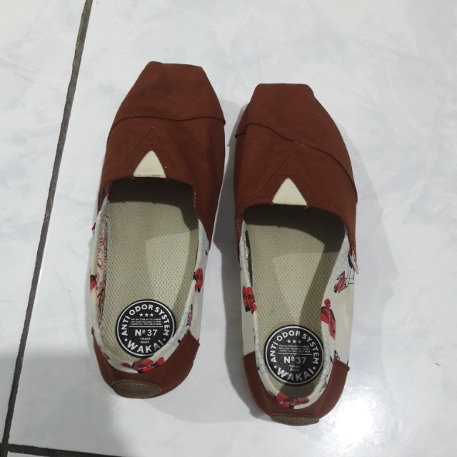 Sepatu Wakai Asli Fesyen Wanita Sepatu Di Carousell