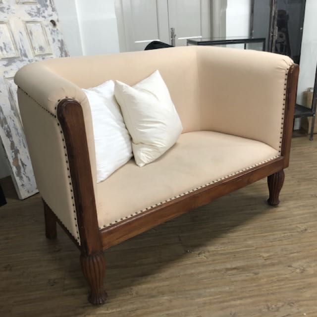 Sofa Furniture Sofas On Carou Sofa Furniture Sofas On Carou