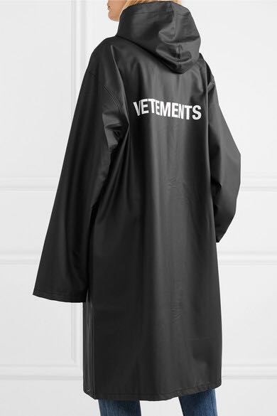 VETEMENTS Oversized PVC Raincoat www.primeinsuranceltd.co.uk