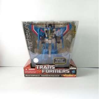 MINT condition Transformers Masterpiece Thundercracker