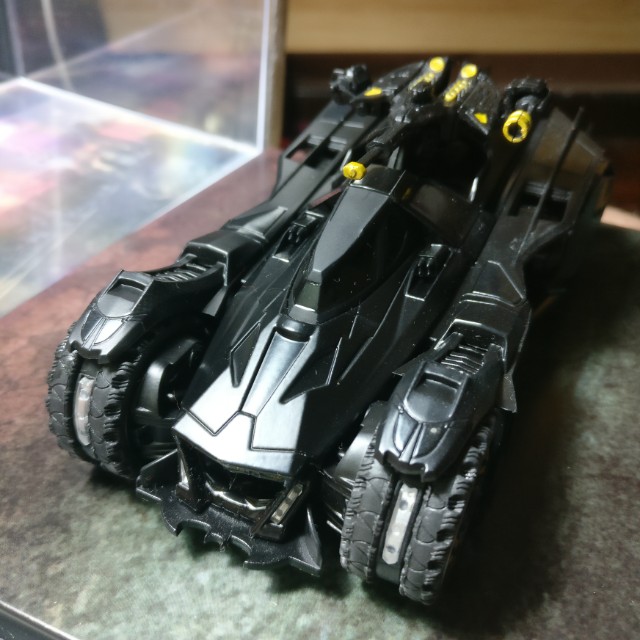 Batman Arkham Knight Video Game Batmobile Original Diecast Eaglemoss,  Hobbies & Toys, Toys & Games on Carousell