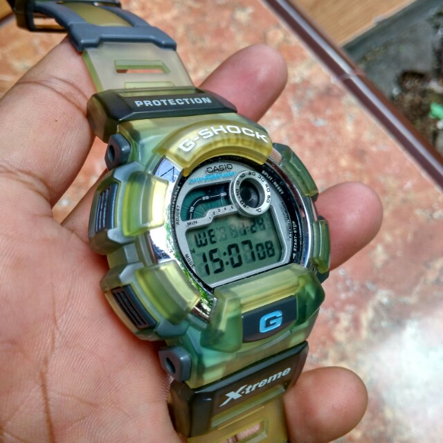 Casio gshock dw 9500 extreme, Barang Mewah, Jam Tangan di Carousell
