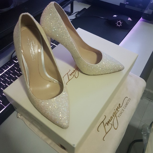 Vince camuto shop imagine pumps