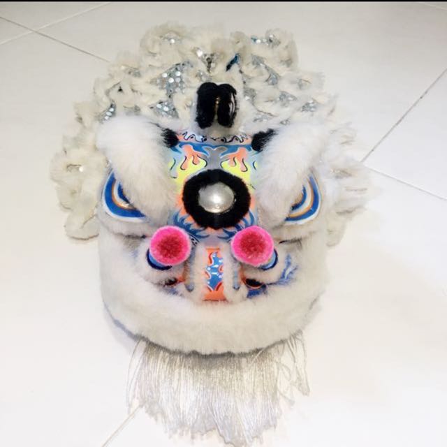 mini lion dance toy