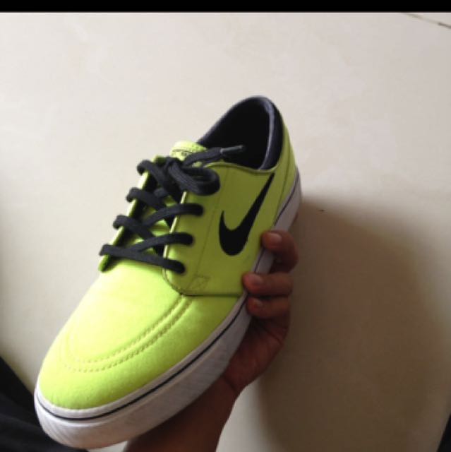 Nike stefan janoski volt online