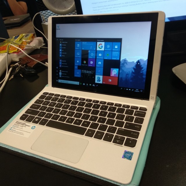 Notebook Hp Pavilion X2 Hybrid Tablet Notebook Elektronik Komputer Desktop Di Carousell