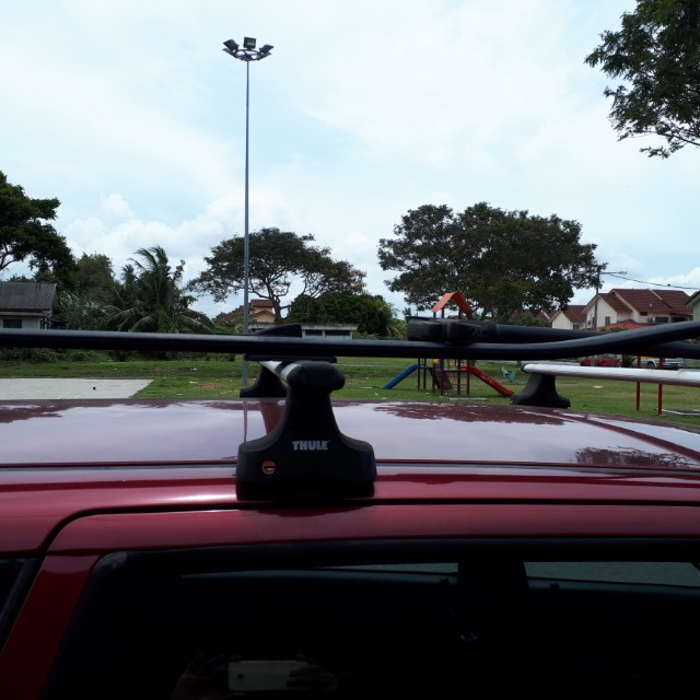 Thule cross bar & 1 rack, Auto Accessories on Carousell