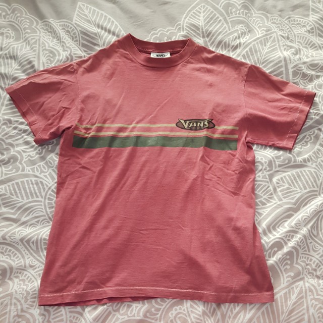 red vans shirt womens