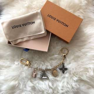 LV bag chain/key chain