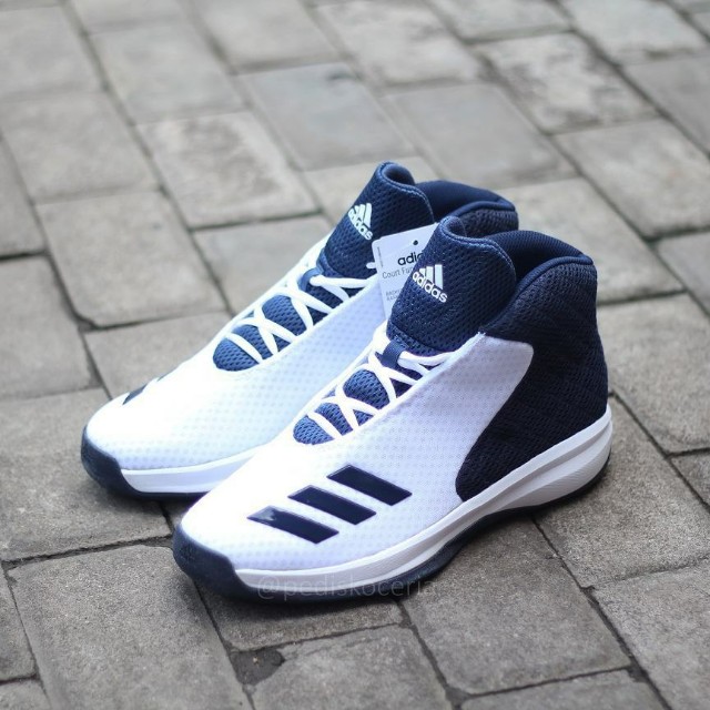 Adidas court sales fury 2018