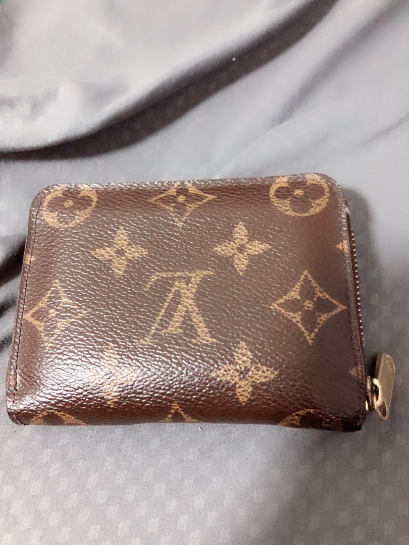 louis vuitton wallet used