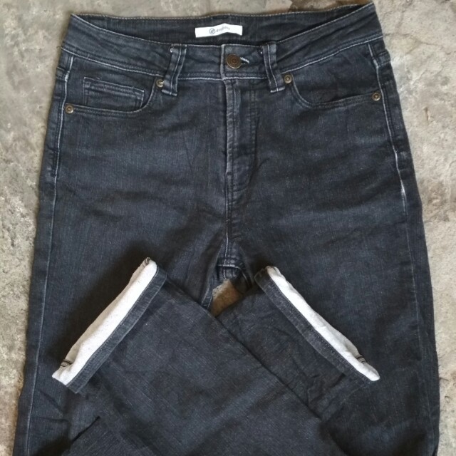 Good top day jeans