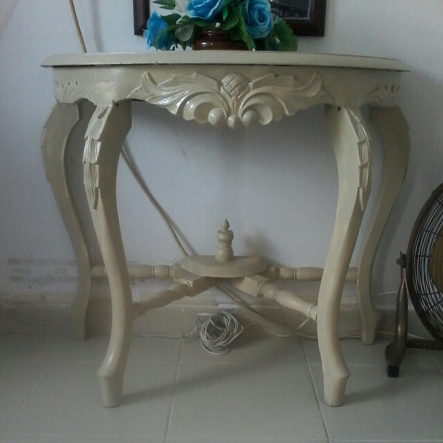 Semi Circle Table Furniture Tables Chairs On Carou Photo
