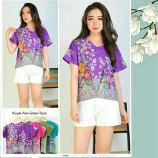 Batik atasan Catelya