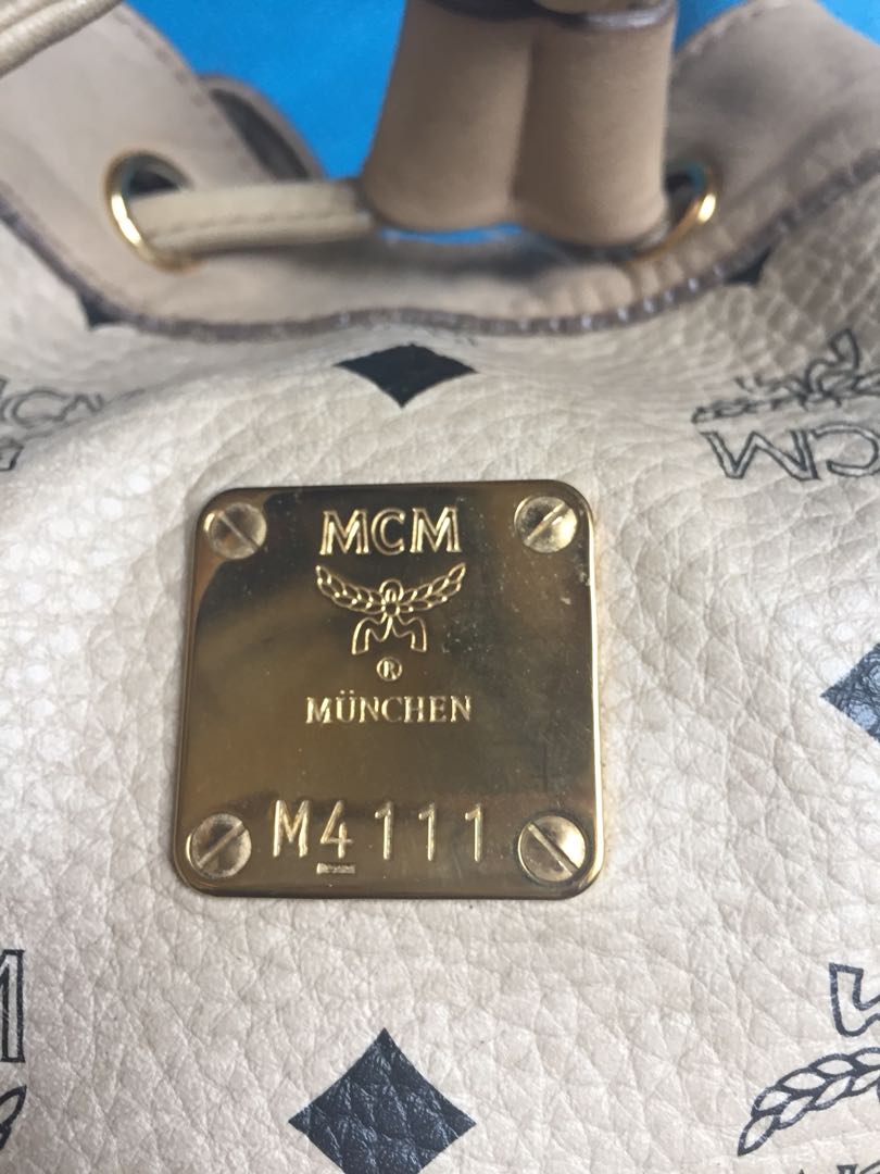Mcm serial number v1461 top