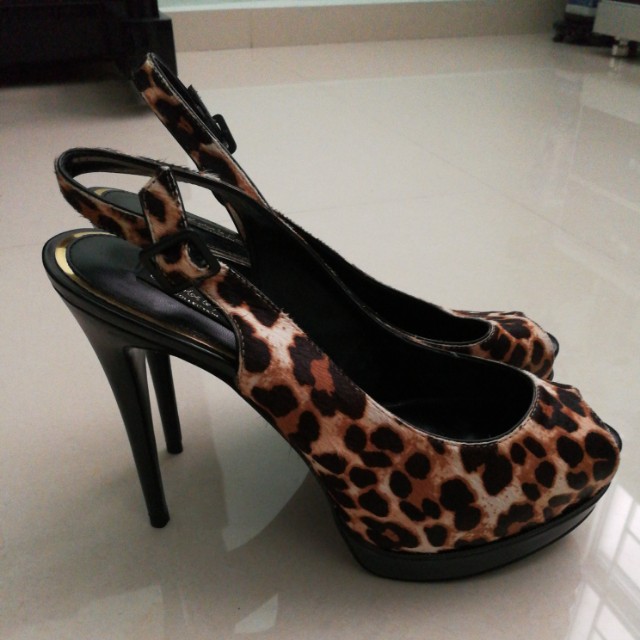 Charles and Keith Leopard Slingback Heels, Women's Fashion, Footwear, Heels  on Carousell