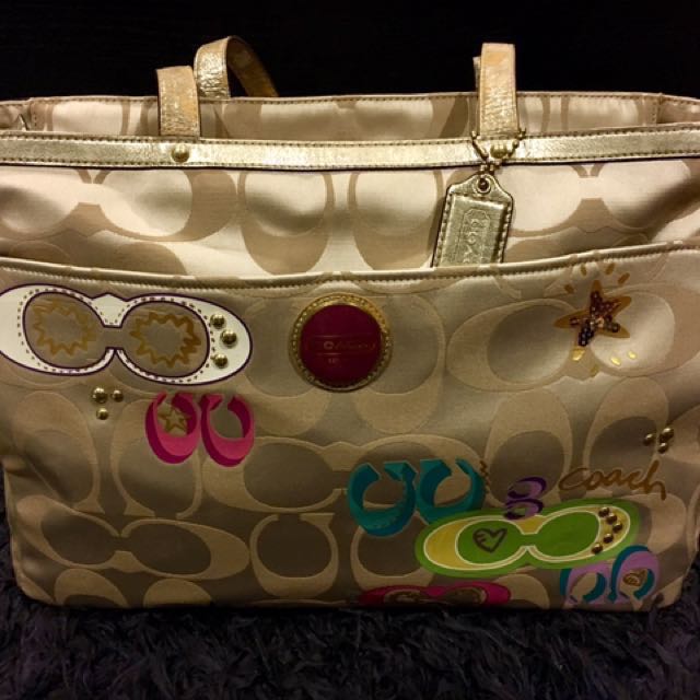 Coach Poppy Gold Applique XL Diaper Baby Laptop Multi Tote Bag Women s Fashion Bags Wallets Tote Bags on Carousell