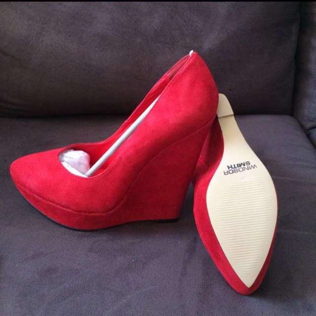 windsor smith red heels
