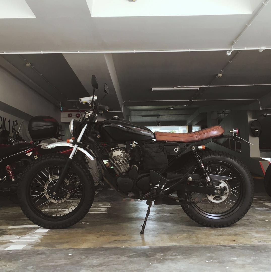Scrambler tracker Style Custom 2B Bike Motorcycles Motorcycles
