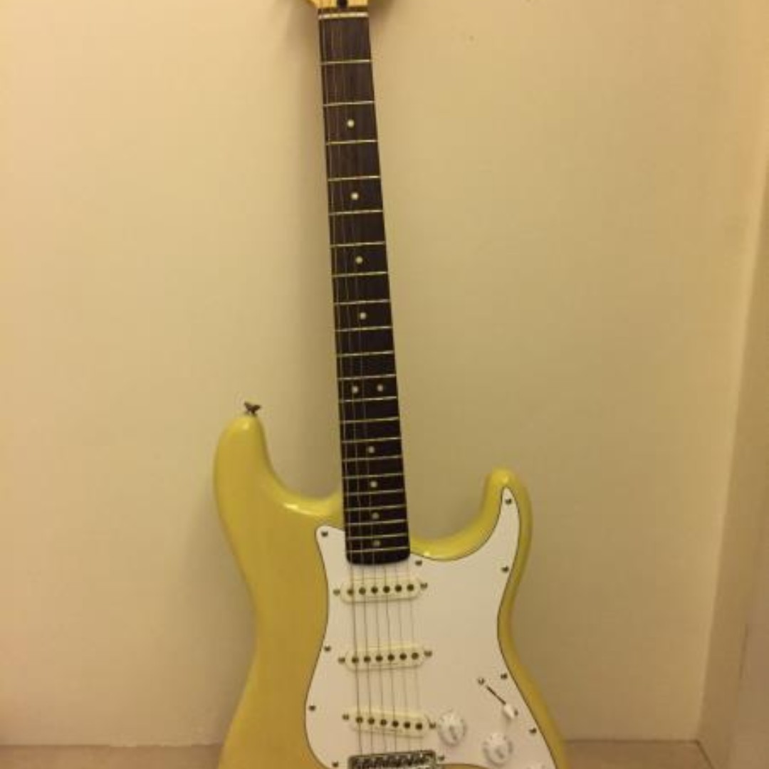 Squire by Fender 98 BRAND NEW BOUGHT FROM TOM LEE, 興趣及遊戲