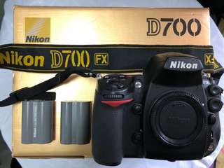 Nikon D700 (full frame)