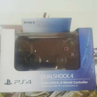 Dual Shock 4 (Wired)99.99% New