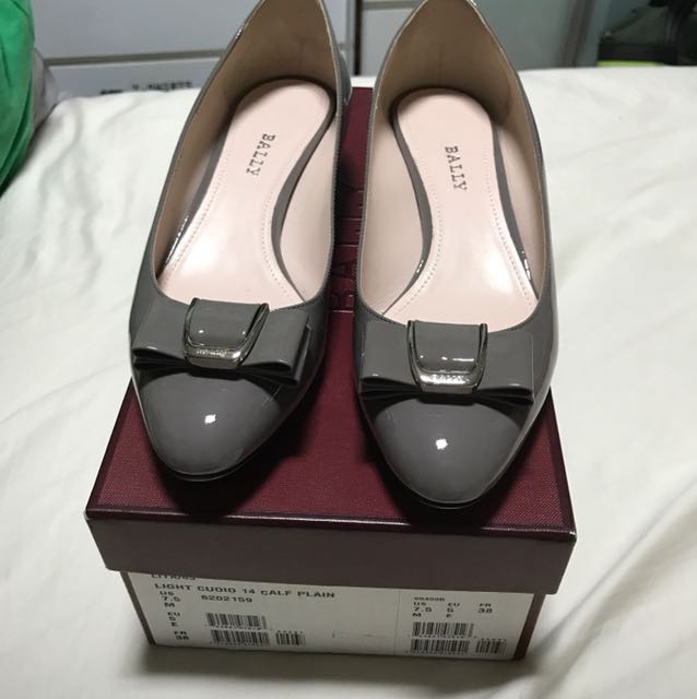 Bally shoes (98% new) unused ($279 