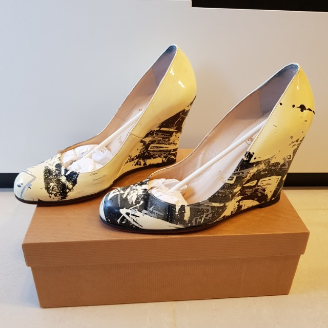 Christian louboutin clearance top sale