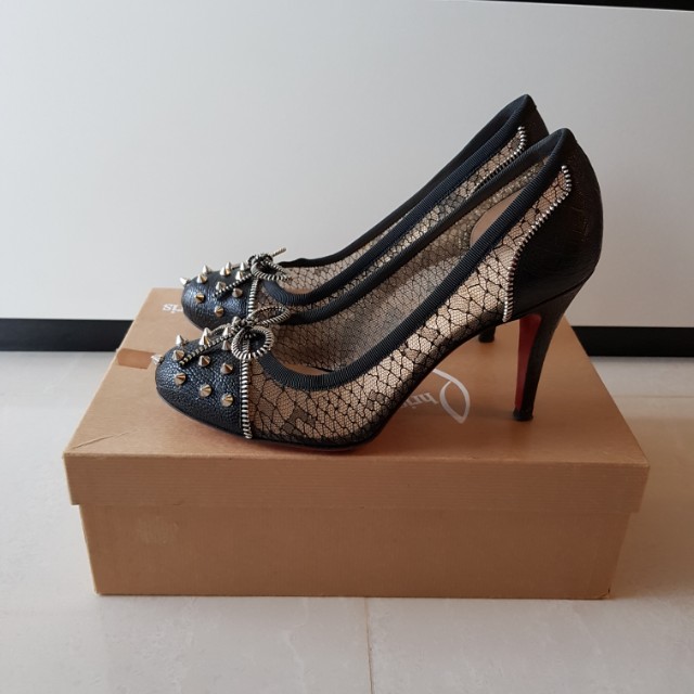 CNY SALES CLEARANCE Christian Louboutin Ostrich Legs Pyth Lace Studs