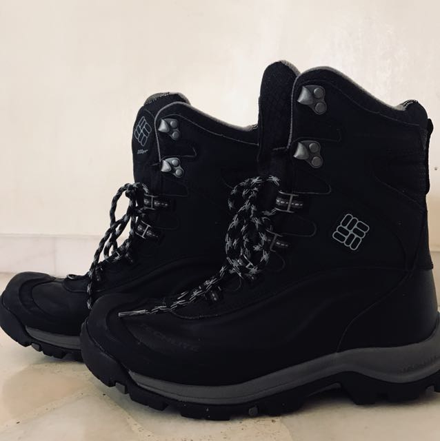 Columbia Bugaboot Techlite 200 grams Omni heat Women s hiking boot