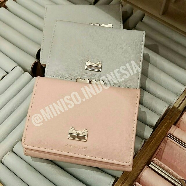 Dompet Lipat Miniso Fesyen Wanita Tas Dompet Di Carousell