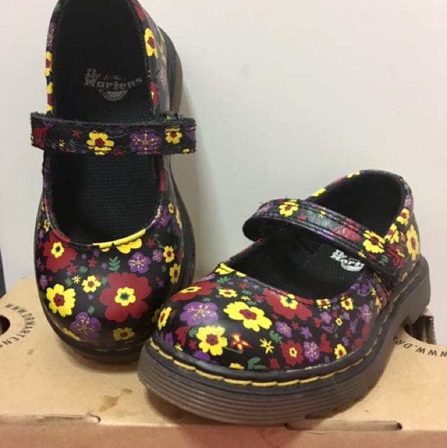 kids floral dr martens