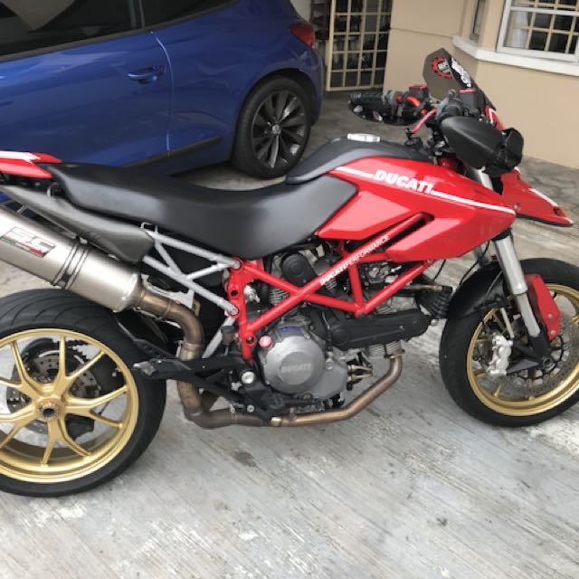 Hypermotard 796 online for sale
