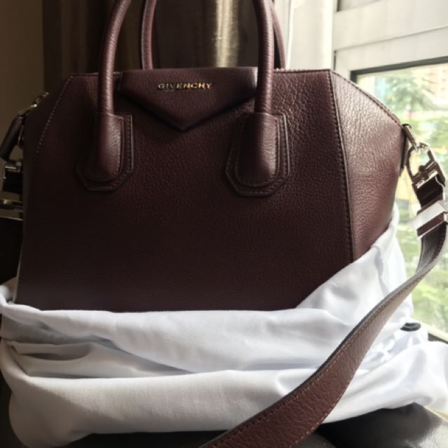 Givenchy antigona small 2025 oxblood
