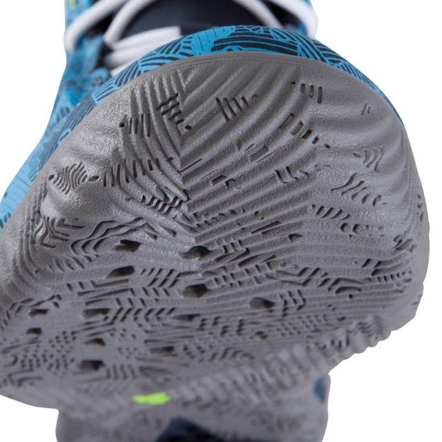 Kipsta basketball shop shoes strong 3