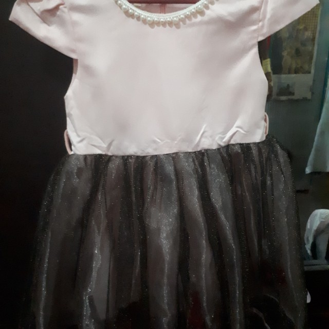 Baby Gown (Category: Babies & Kids Fashion) located in San Juan City. Submitted by cesca11 (Listing ID 156698365, Image 2). Description: Used for 20 mins during her 1st birthday photoshoot. Meet up at Cubao or Greenhills Shipping via Xend Metro Manila 90 Provincial 140.