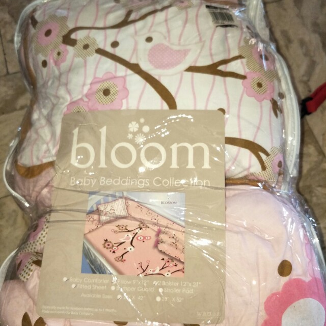 Bloom baby comforter set hot sale
