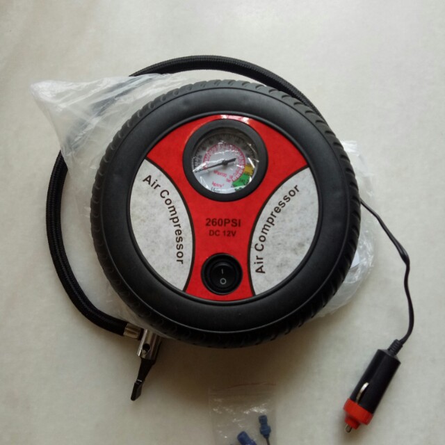 Car electric tire air pressure pump, Car Accessories on Carousell