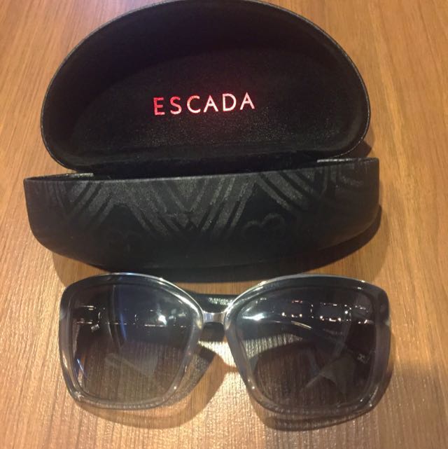 ESCADA SUNGLASSES AUTHENTIC, Fesyen Wanita, Aksesoris di Carousell