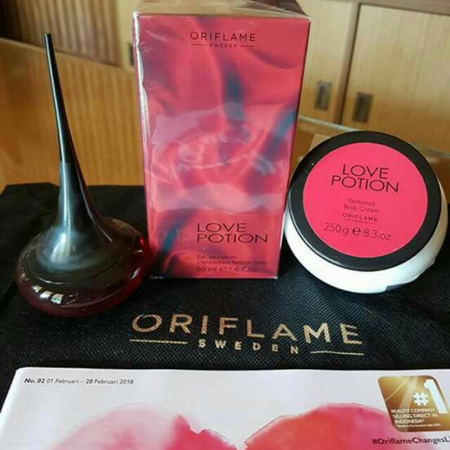 Love Potion Eau De Parfum Love Potion Perfumed Body Cream Kesehatan Kecantikan Parfum Kuku Lainnya Di Carousell